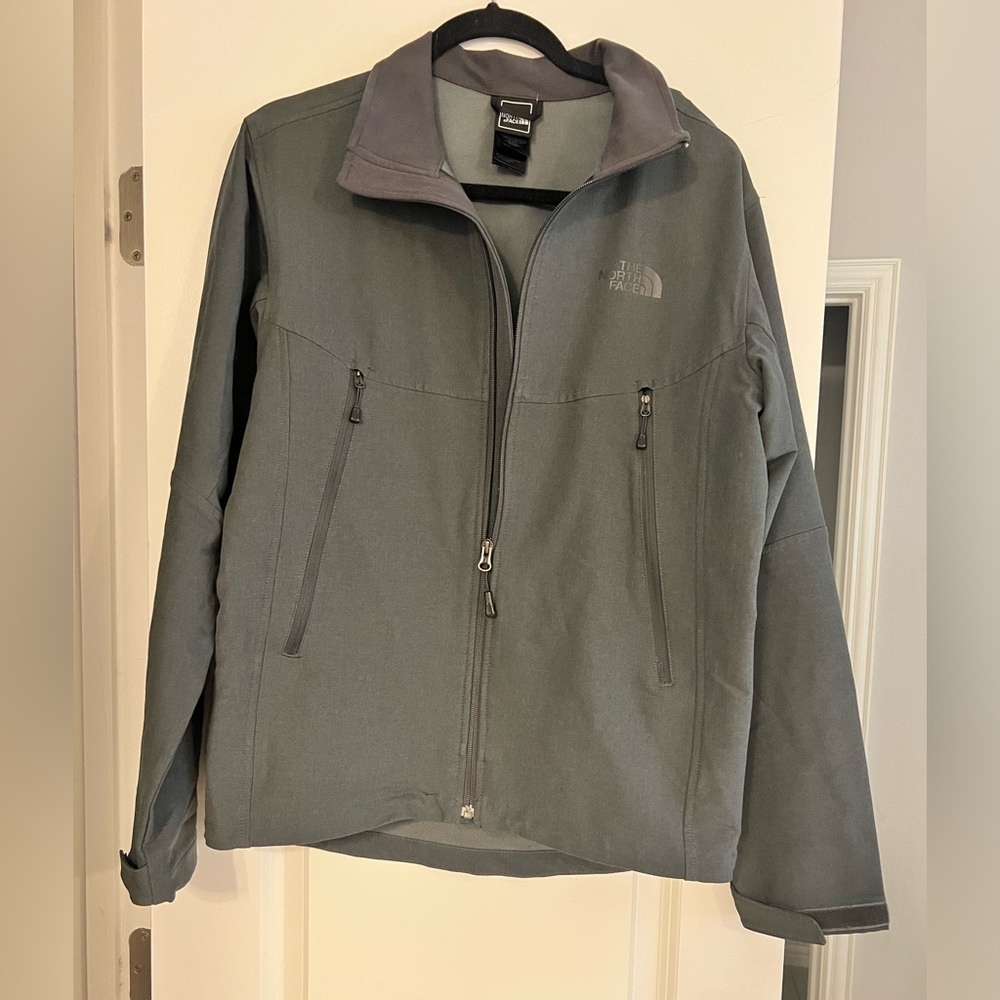 The North Face - men’s lightweight zip up